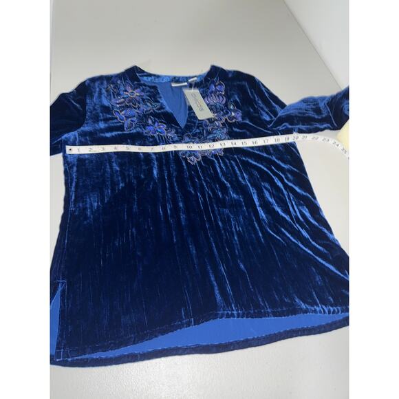 Chico's Blue Silk Velvet Beaded Embroidered Boho Holiday Long-sleeved Top M NWT - Picture 5 of 6